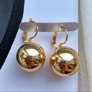 NEW 18k gold plated Unique Earrings